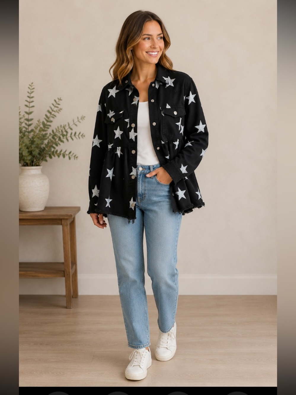 NWOT black white fit and flare star graphic novelty print denim jacket raw hem S